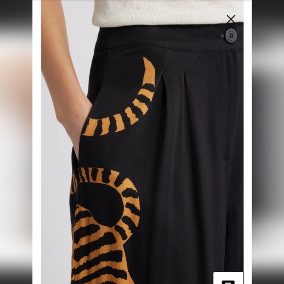 MWOT FARM RIO BLACK TIGER WIDE LEG PAMTS IN BLACK - Picture 10 of 11